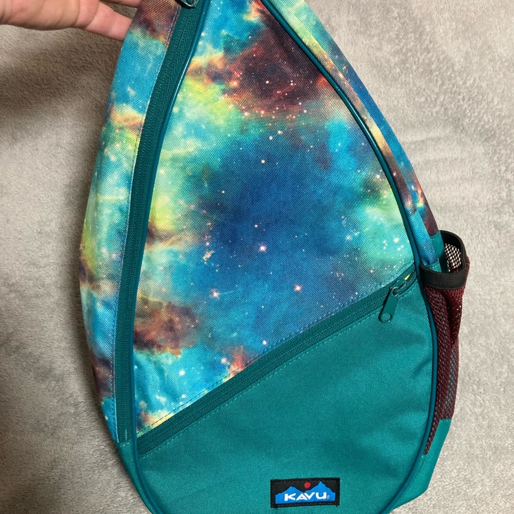 SOLD—HTF Kavu Galaxy Paxton Pack EUC